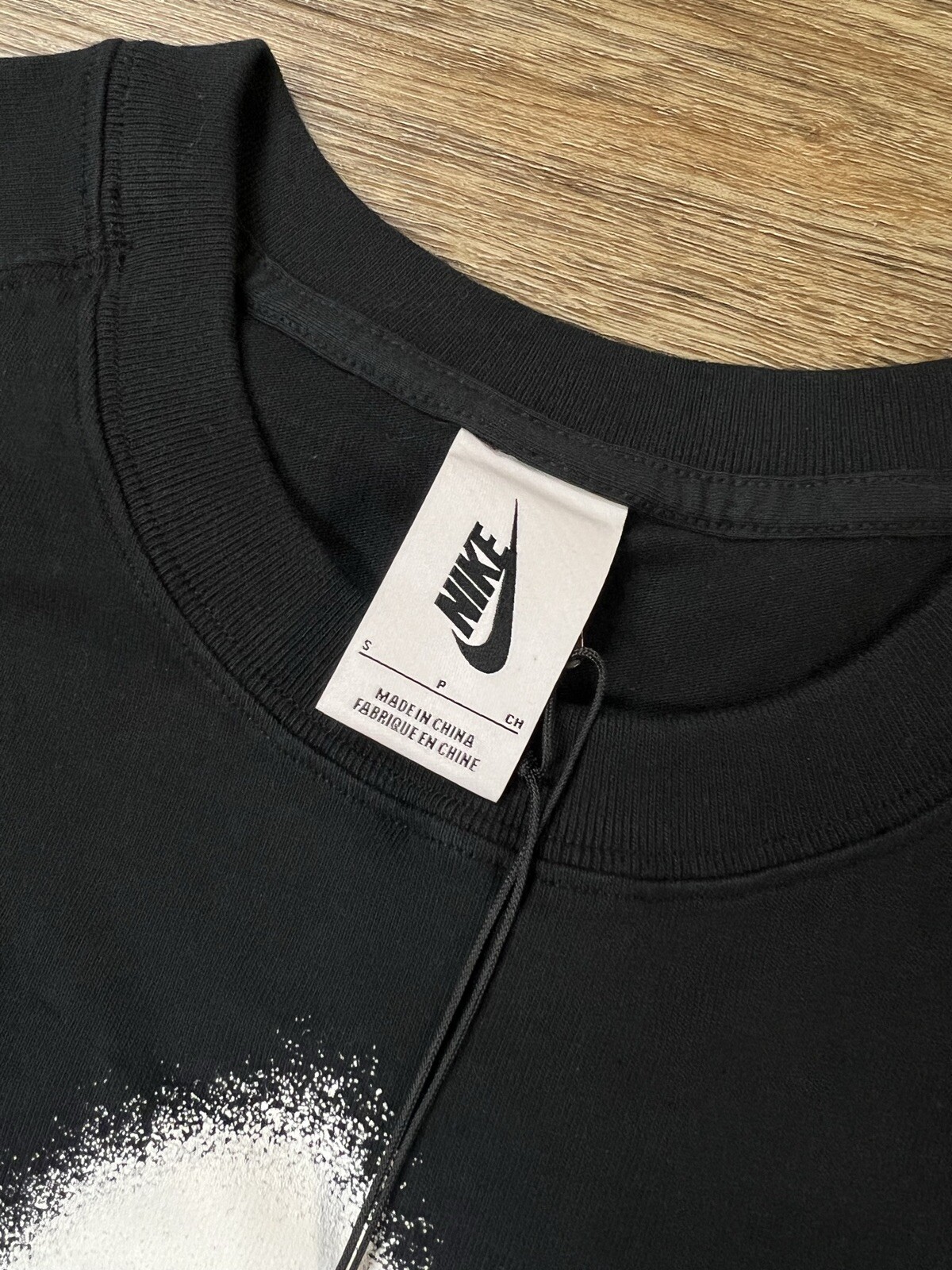 OFF WHITE X NIKE T shirt bianca sporca x Nike Spray Dot nera piccola nuova con etichette