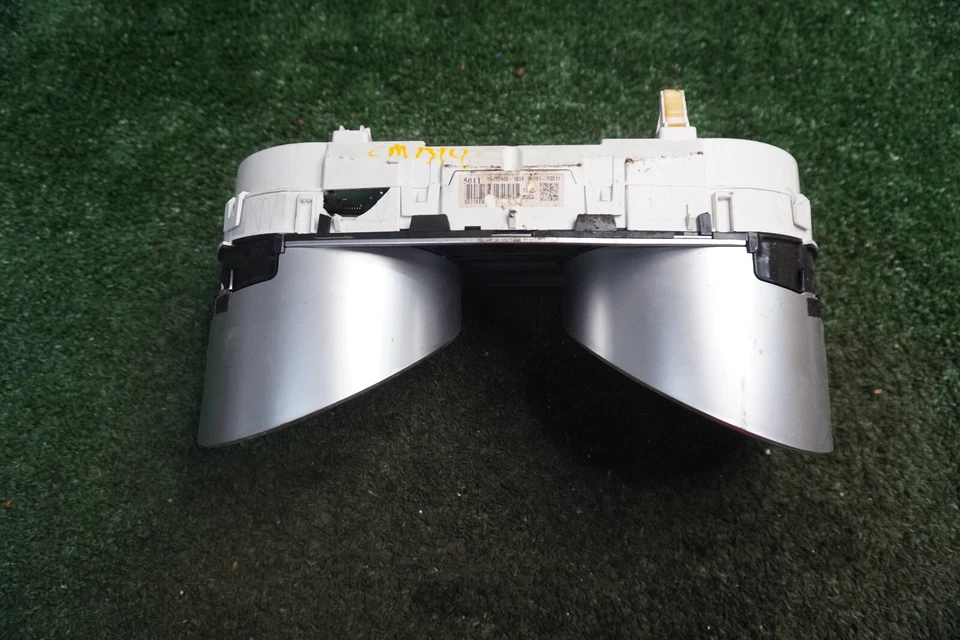 Hyundai Sonata 2011 2012 velocímetro medidor clúster fabricante de equipos originales 103 k millas 940013Q011 Foto 2 de 4