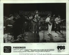 1981 Press Photo Passenger makes their debut on Austin City Limits. - nop60915