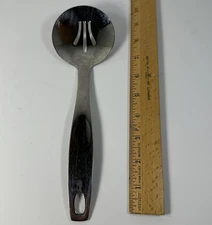 Oneida 18/8 Stainless Steel Slotted Salad Serving Spoon 9.5 Inch Flatware Used