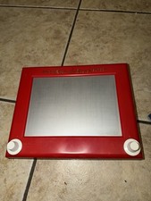 Vintage Etch A Sketch Drawing Game / Fully Working