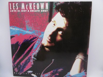 Maxi 12'' Les McKeown, Love is Just A Breath Away (Dieter Bohlen) Italo Disco