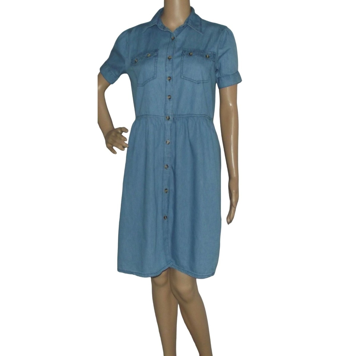 short sleeve chambray dress Vine & Love Denim Mini The sculpted A line silhouette features a snap button front closure Buy Yours Curve Blue Short