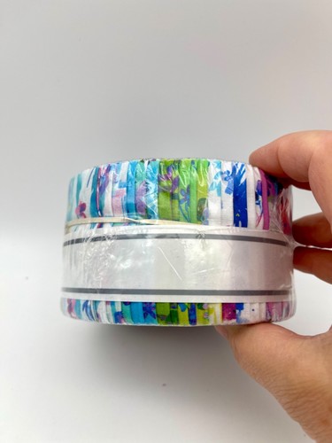 Rollo de gelatina Robert Kaufman LADO BRILLANTE Wishwell RU-965-40 40 piezas tiras de tela de 2,5" - Imagen 6 de 7