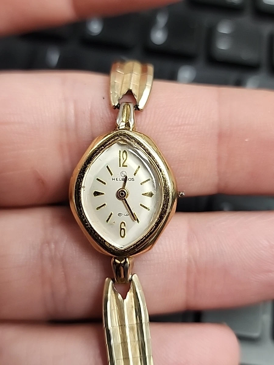Vintage Helbros 1932 Women\'s Watch Art Deco Style 15J Star Case 14k Gold Filled Vintage Helbros 1932 Women main image 2