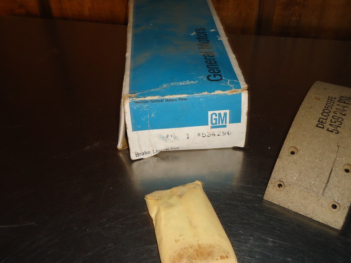 New NOS GM Drum Brake Shoe Lining Kit 1a 534296 1959 1960