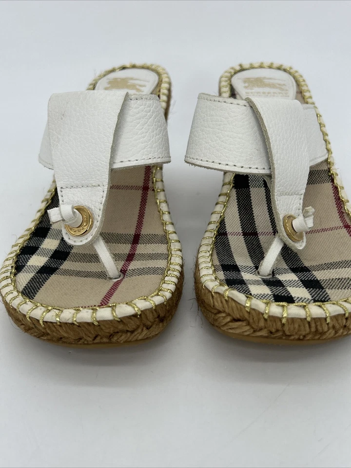 Sandalias de cuña con tanga alpargata de cuero blanco Burberry talla 39 EE. UU. 8,5 excelentes Foto 3 de 4