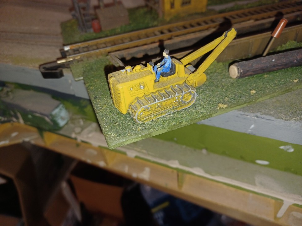 Ho scale working log dump with bulldozer | eBay