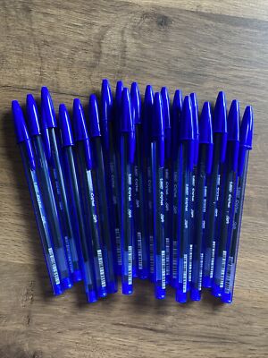 BIC Cristal Soft Blau Mittel Kugelschreiber BLAUE TINTE (PKT 20 STIFTE) BIC REF: 951434