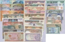 World Banknotes Set 30 Pcs ALL UNC # 1
