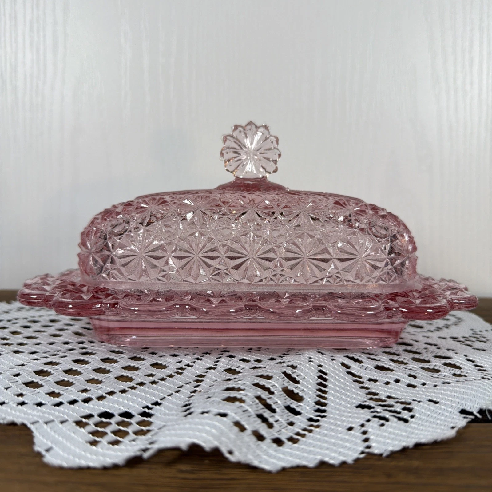Vintage L. G. Wright Pink Daisy And Button Butter Dish
