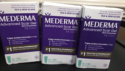 3 Pack of Mederma Advanced Scar Gel 0.7oz Skin Protectant Daily Exp 01/2028