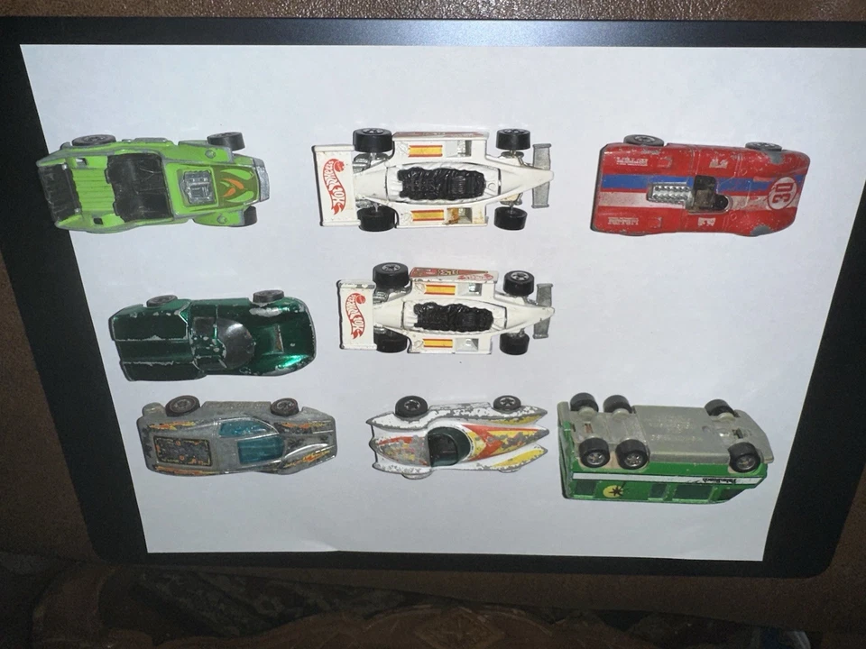 Hot Wheels Diecast Car Collection - Vintage Racing Models Set Of 8. 4 Redline - Image 4 of 4