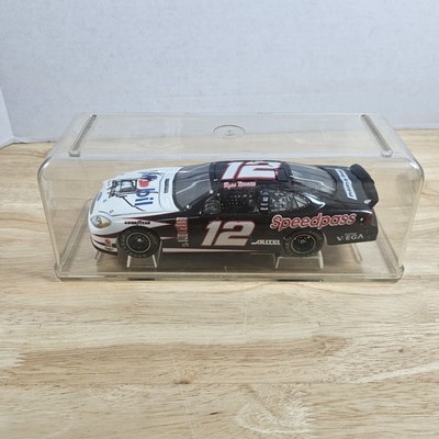 Team Caliber Preferred 1/24 Scale Diecast Mobile 1 Ryan Newman 1st Win Autograph