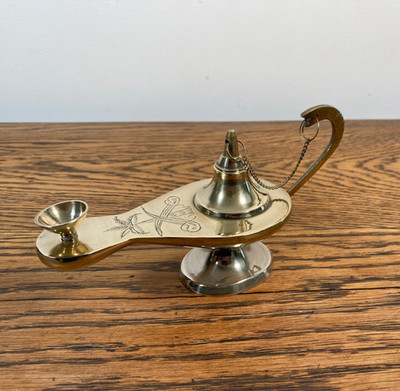 ANTIKE GUT VERARBEITETE MESSING GENIE ALADIN STIL PERSISCHE MINIATUR LAMPE