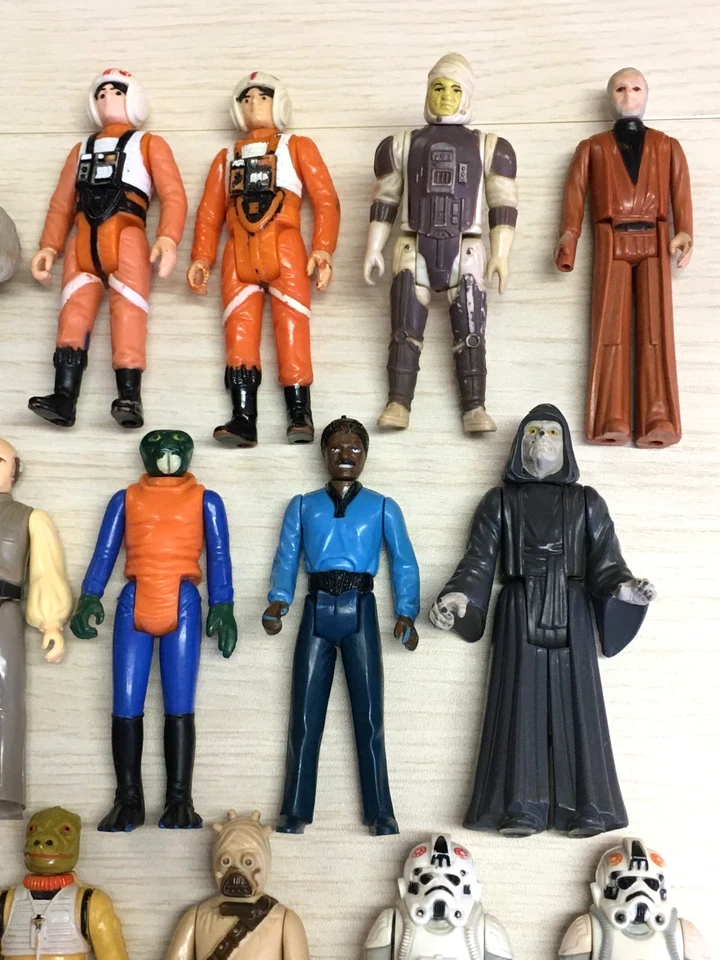Vintage 1977-1984 Star Wars Lot of 20 Action Figures Tusken Raider AT-AT Driver - Image 4 of 4