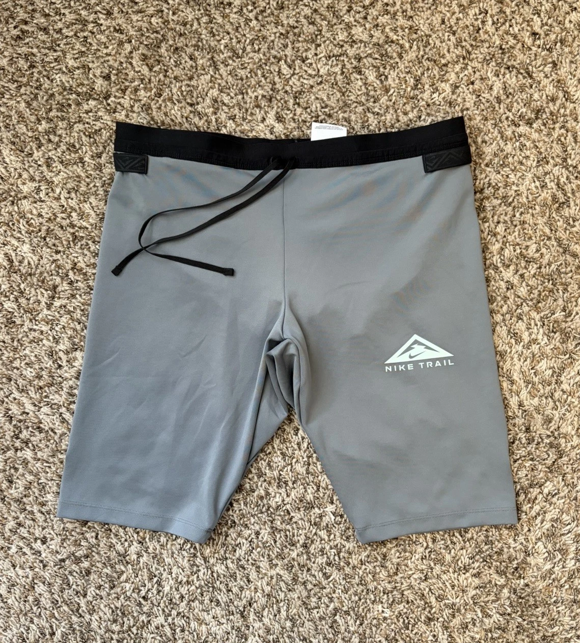 Nike Dri Fit Trail 1/2 Length Running Tights Shorts Gray Mens Size XL DM4795-065