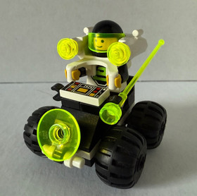 Vintage (1991) Lego Blacktron II GRID TREKKOR #6812w/Jetpack - 100% COMPLETE