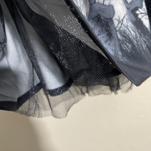 Thorn &fable Large Skirt With Tule With Garter Straps - Picture 3 of 6