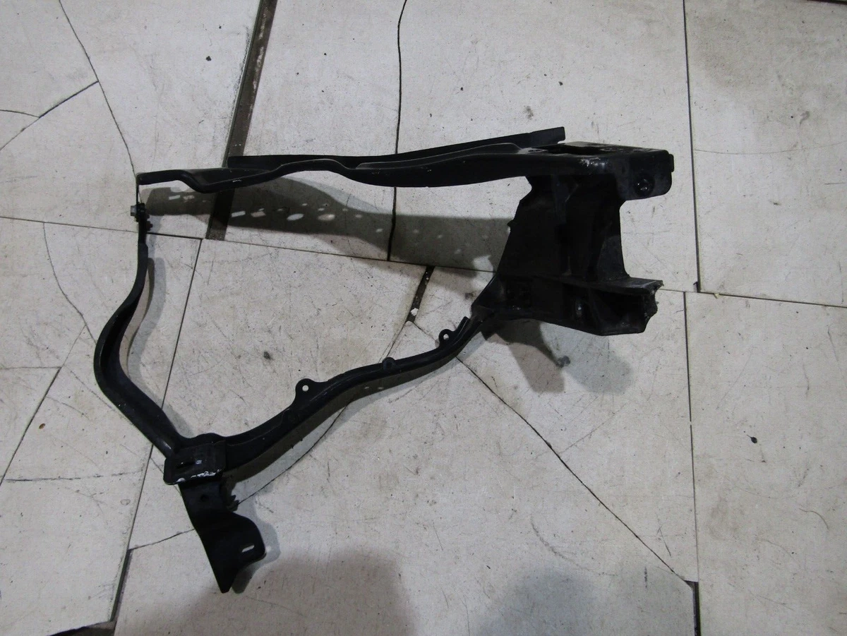 09-13 Mercedes E Class W212 Right Headlight Frame PP212620022 