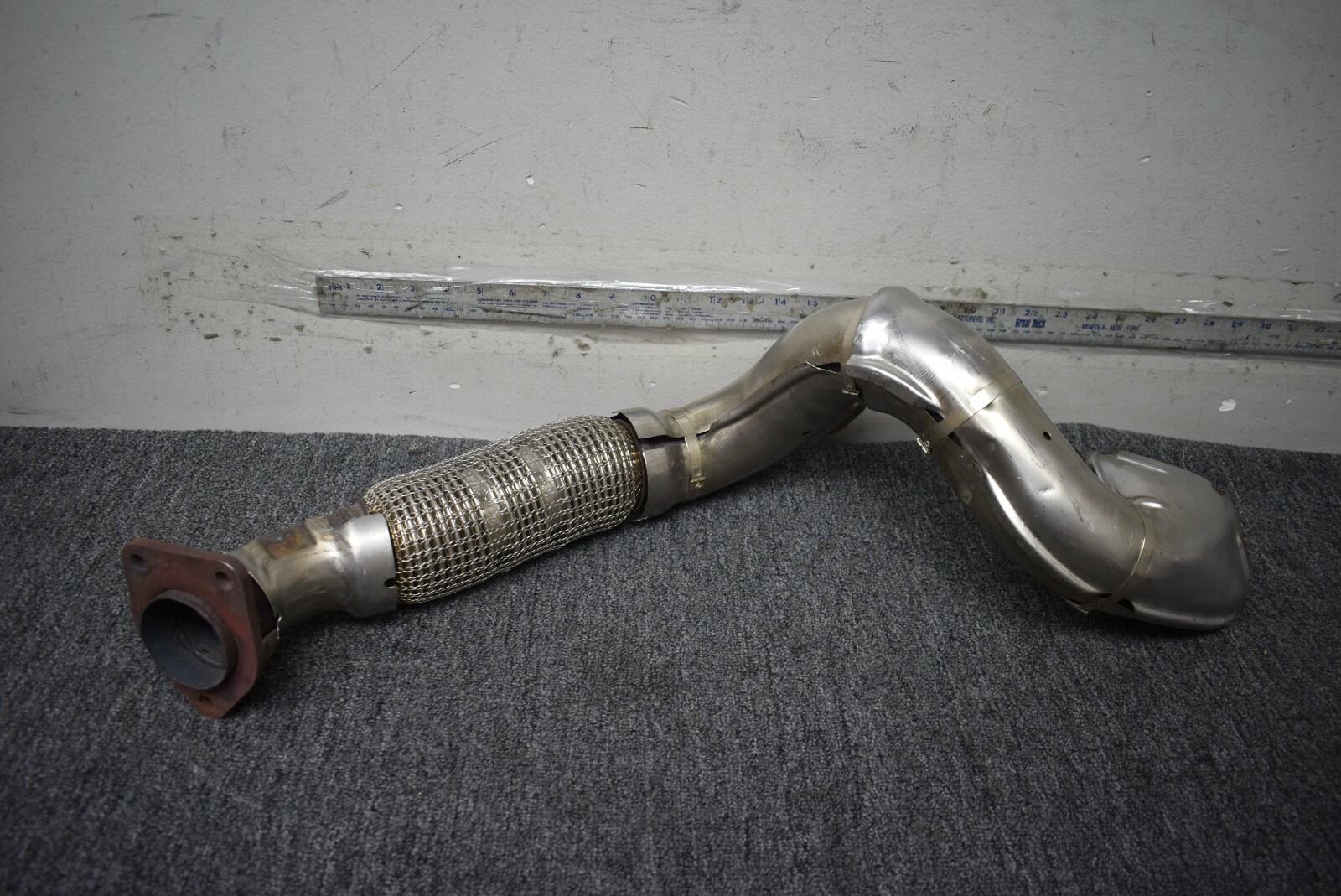 FERRARI SCUDERIA EXHAUST PIPE FACTORY OEM