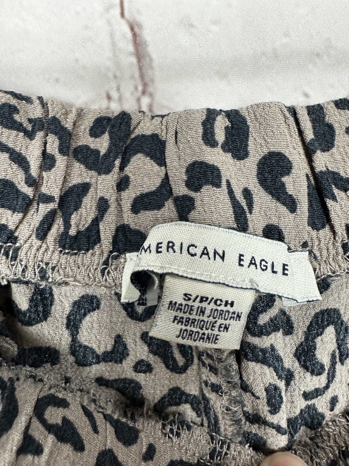 AMERICAN EAGLE viscose ruffle bottom pull on elas… - image 2