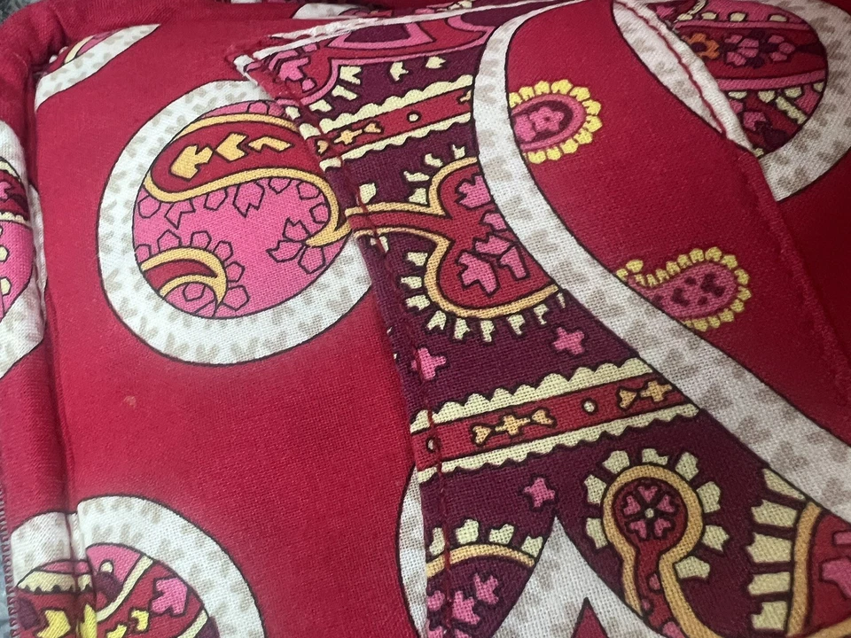 Vera Bradley Tablet Sleeve,IPad Sleeve Retired Pattern Rosie Posies Pretty - Image 2 of 4