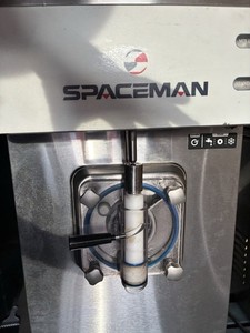 Spaceman 6650-Cw Frozen Drink, Margarita Machine 110 V Water Cooled Condenser