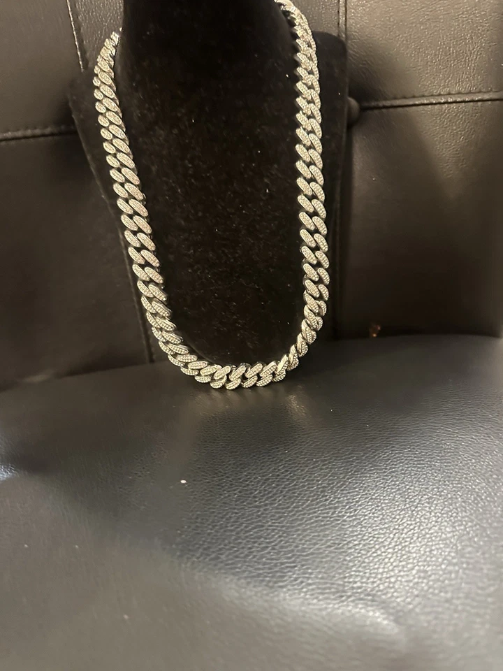 Collar cubano de 24 pulgadas bisutería Foto 3 de 3