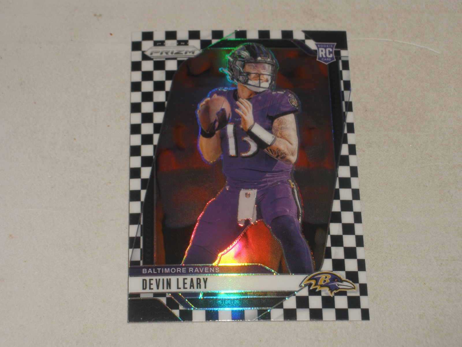 Devin Leary Panini Prizm #327 White