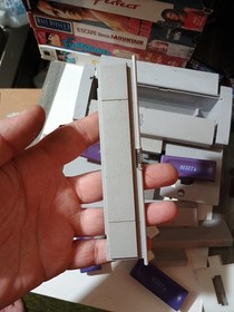 FJ7 - Super Nintendo Console Parts Lot