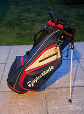 TaylorMade Stand Golf Bag 5-Way Dividers Shoulder Strap Stand Legs Blue/Red