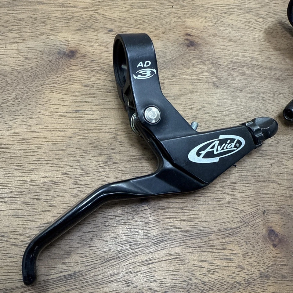 Avid AD-3 Mountain Bike V-Brake Levers Flat Bar Black - Image 2 of 4