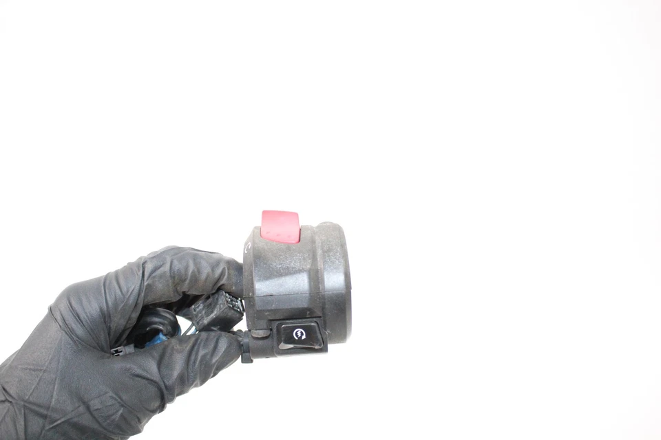 08-12 Suzuki Katana GSX650F interruptor direito parada de partida - Imagem 2 de 4