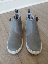 NEW LL Bean Boots Women s 6 M Mountainside Slip On Gray Nubuck Toggle 507151
