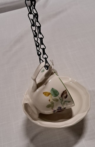 Bird Feeder Cup And Saucer Hanging Floral  Design  - Picture 2 of 11