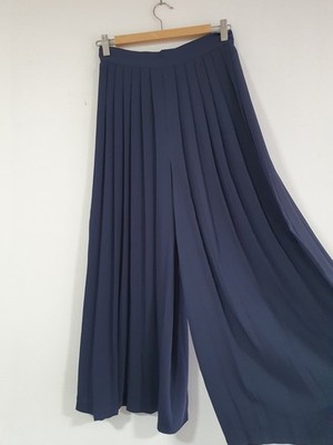 Massimo Dutti pleated culottes trousers Size XS RRP £95