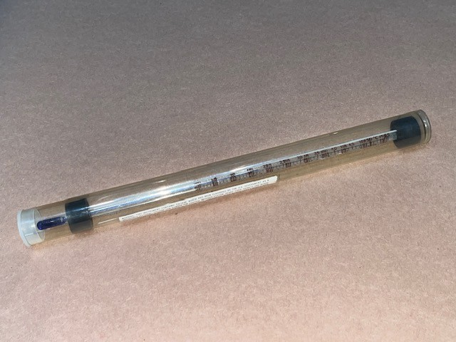 VINTAGE GLASS 9.5" SCIENTIFIC THERMOMETER MADE IN U.S.A. CATALOG# 88330