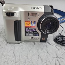 Vintage Sony Mavica MVC-FD87 1.3MP Digital Camera 6x Zoom
