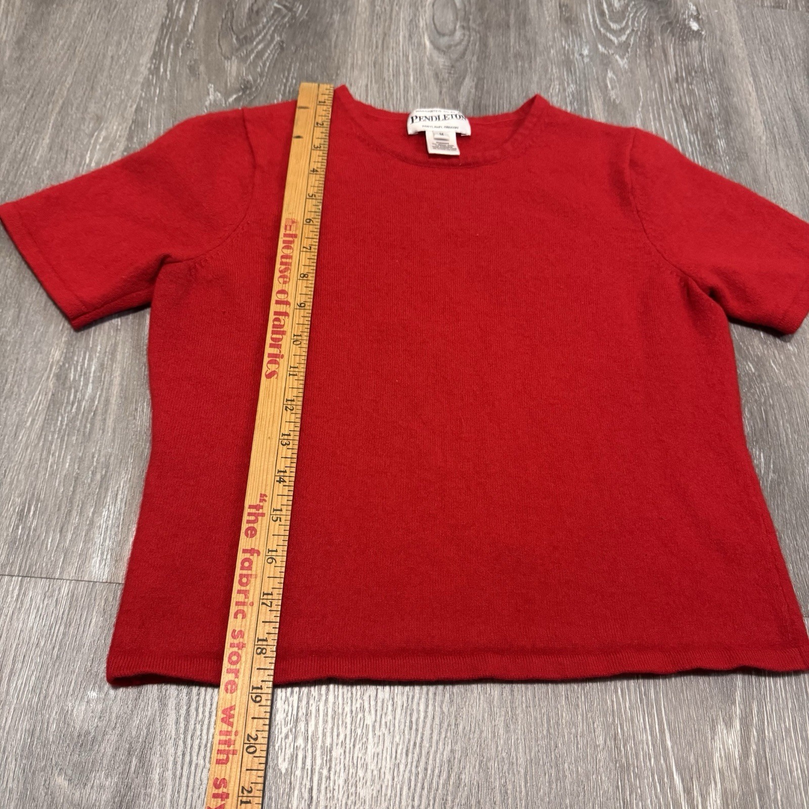 Pendleton Size Medium Red Short Sleeve Merino & C… - image 5