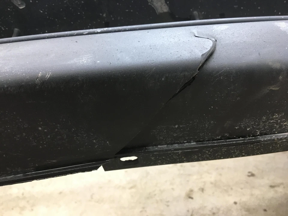 Front Bumper Assy. NISSAN NV 200 13 14 15 16 17 18 19 20 21 Foto 3 de 4