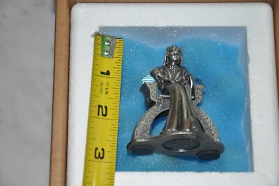 Gorham, Pewter King Arthur Chess Set, ''Queen Guinevere w/ Swarovski Crystal'' NIB