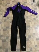 Body Glove Mens Large Wetsuit Black  Blue Full Length Surf, Scuba, Diving.