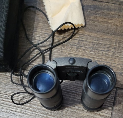 Meade Binoculars Travel 8 x 21 - 384 feet / 1000 Yards - Picture 5 of 5