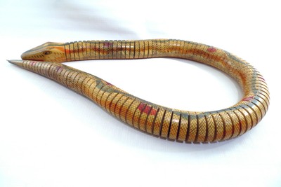 articulated snake toy