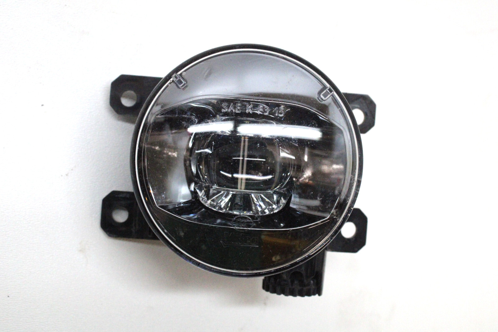 2022 MASERATI LEVANTE MODENA FRONT LEFT FOG LIGHT OEM 20 21 22 23 24