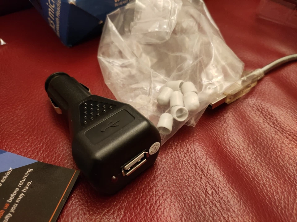 BlueAnt X3 Wireless Smart Bluetooth Headset Vintage USB Charger Car Auto AC Plug - Image 2 of 4