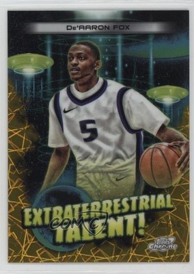 2023-24 Topps Cosmic Chrome Gold Interstellar Refractor 26/50 De'Aaron Fox 1l2