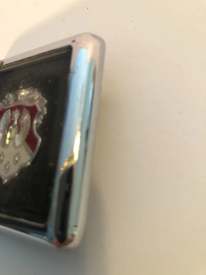 Capa de trava de porta-malas vintage Oldmobile 98 Regency 1986-1990 20548655 - Imagem 2 de 4