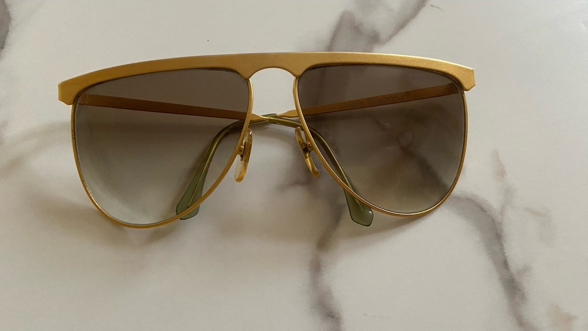 Vintage Laura Biagiotti OXSOL - Italy Gold Frame/Green Lenses P/523 Sunglasses